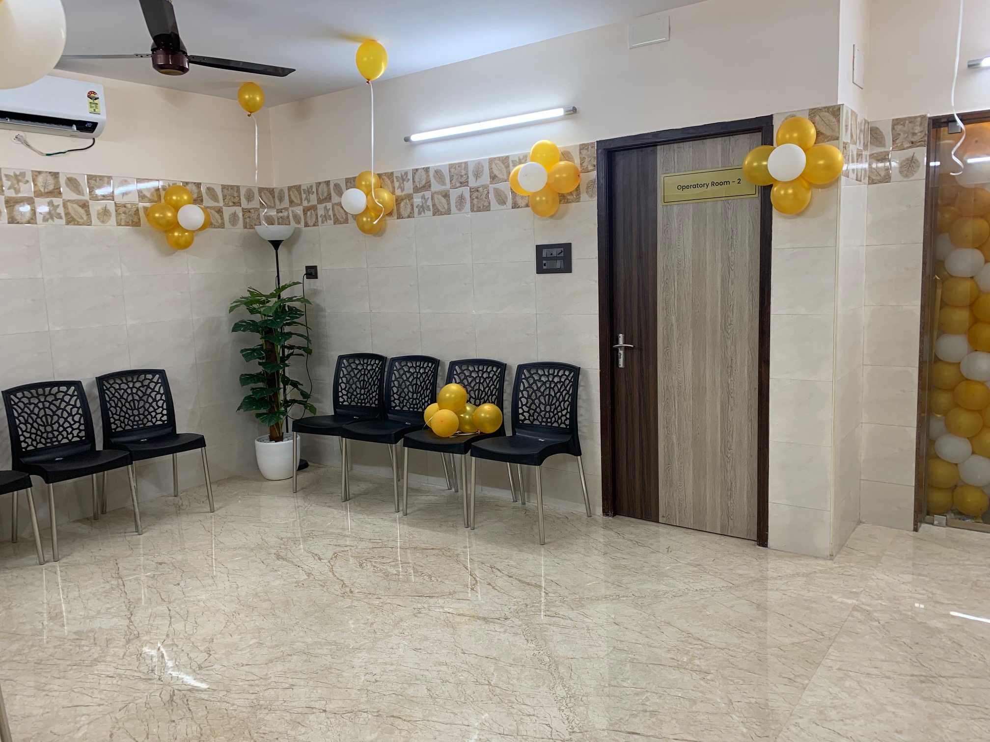 Welcoming waiting area at Ray Dentistry Mogappair Chennai