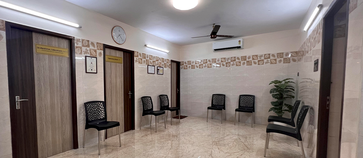 Clean and spacious waiting area at Ray Dentistry Mogappair Chennai